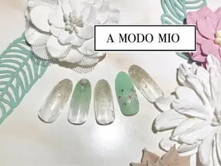 ネイル A MODO MIOのネイルデザイン