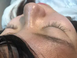 マツエク・マツパ ハイライト/インナー /ブリーチ/レイヤーのヘアスタイル