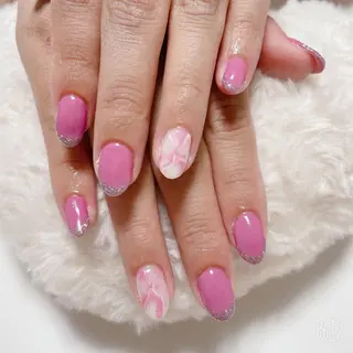 ネイル The Best Beauty受付担当のヘアスタイル