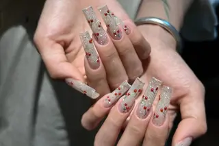 ネイル 小島 阿佑美のネイルデザイン