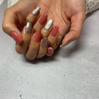 ネイル 山中 祥華の眉毛・アイブロウイメージ