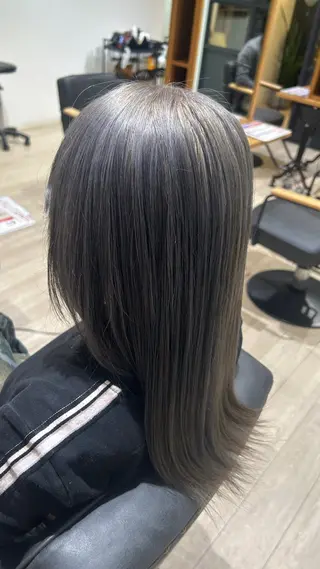 ロング カラー 久光 亜寿花のヘアスタイル