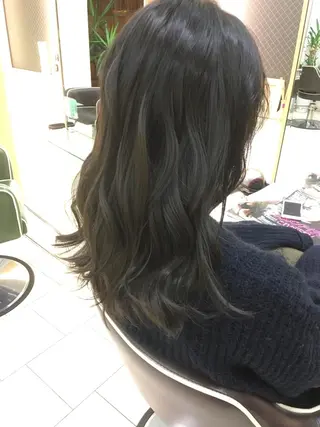 セミロング カラー kahuli  hair Ulu 「カーフリヘアウル」所属・鎗田 健のヘアスタイル