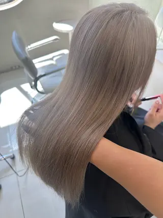 ロング ハイトーンボブ Mizuki.のヘアスタイル