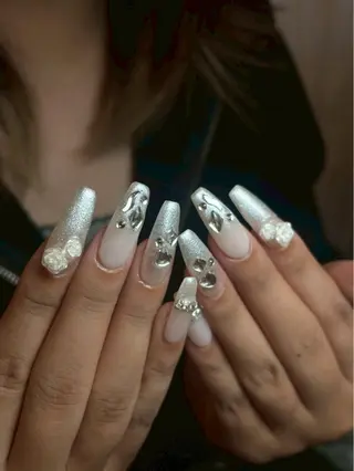 ネイル D.d Ryo🎀のネイルデザイン