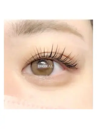 アイブロウ EMINAL Hinaの眉毛・アイブロウイメージ