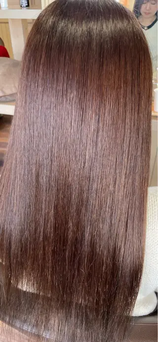 ロング カラー 山口 静音のヘアスタイル