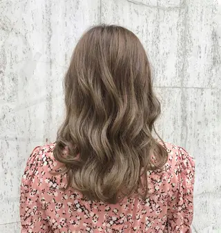 セミロング Zina渋谷エリア マネージャShionのヘアスタイル