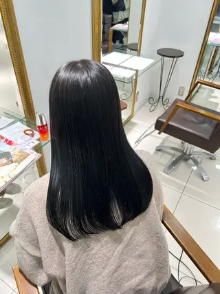 ロング カラー ハイトーンカラー 🤍🫧 長井 律のヘアスタイル
