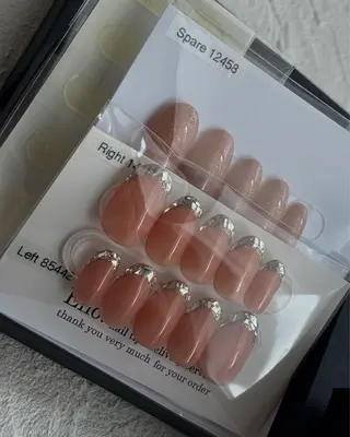 ネイル Elio所属・Elio 国泰寺のネイルデザイン