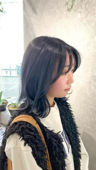 ミディアム カラー お洒落カジュアル🍃 まなとのヘアスタイル