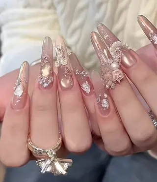 ネイル 古賀 佳織のネイルデザイン