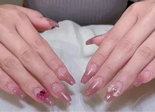 ネイル Diamond Kokona🩷のネイルデザイン