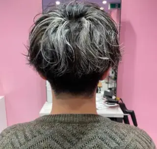 ショート カラー パーマ legare メンズ カット　山本　真之介のヘアスタイル