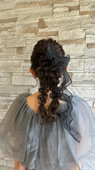 ヘアアレンジ 艶髪/ブリーチなし Wカラー🌺yuiのヘアスタイル