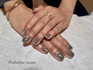 ミディアム ネイル sp anzeeのネイルデザイン