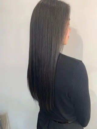 ロング SATO RISAのヘアスタイル