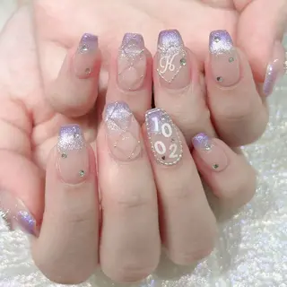 ネイル Queens 榊 まおのネイルデザイン