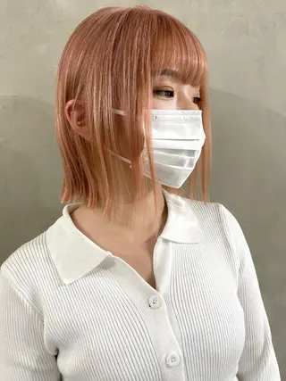 カラー ニシオカ タクヤのヘアスタイル
