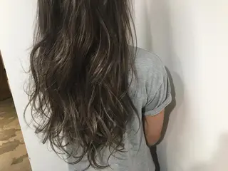 ロング カラー hair  design Norm所属・ハイライトバレイヤー ジュ🎨川村聖吾🎨のヘアスタイル