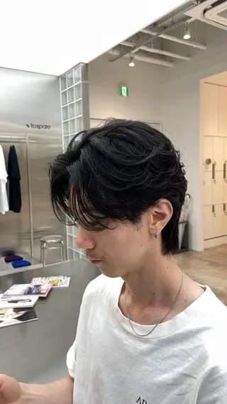 パーマ メンズ 小尾 優然のヘアスタイル