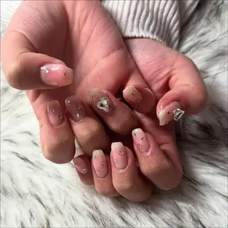 ミディアム mao .のネイルデザイン