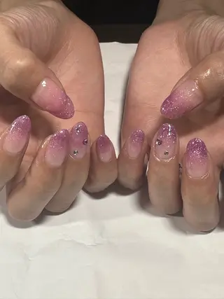 ネイル e.nail所属・🍎吉田 恵里🍎のネイルデザイン