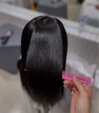 ロング パーマ 頼金 愛海のヘアスタイル