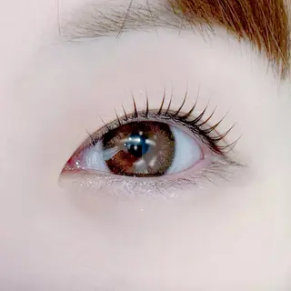 マツエク・マツパ SHINE eyelash salon所属・イチカワ ハルナのマツエク・マツパデザイン