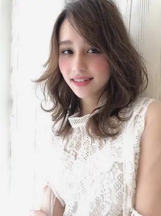 ミディアム カラー ⭐️Shelter by TOKYO⭐️のヘアスタイル