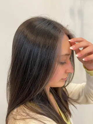 ミディアム hyphen《ハイフン》所属・市村 香多のヘアスタイル