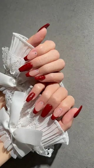 ネイル I-nailロング /ワンホン/キラキラのネイルデザイン