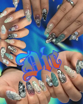 ネイル THE BALM Rosagasのネイルデザイン