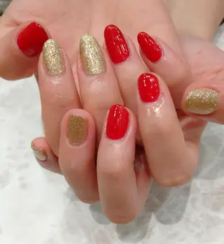 ネイル 會田 瑠衣のネイルデザイン