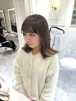セミロング カラー ParveMix🍀 藤原愛未のヘアスタイル