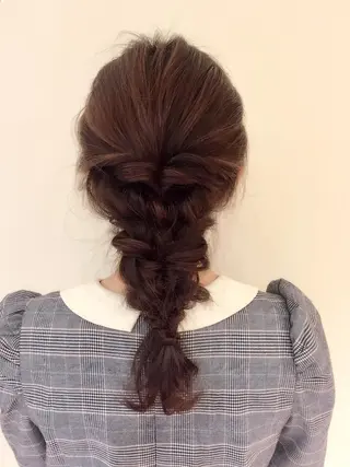 セミロング kawakita yoshinoriのヘアスタイル