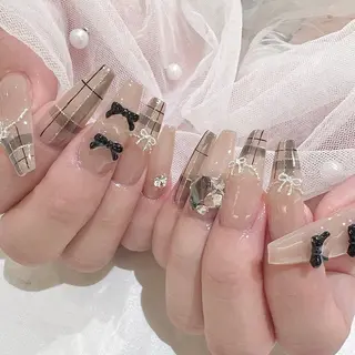 ネイル KIM キムのネイルデザイン