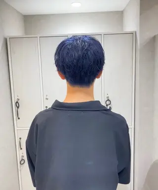 カラー 関 優仁のヘアスタイル