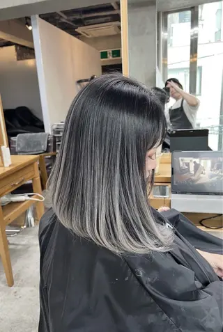 ミディアム カラー ROBIN所属・指名数No.1 /NAOYAのヘアスタイル