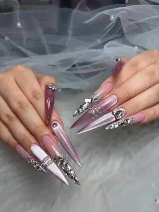 ネイル Cloudy Chan Nailのネイルデザイン
