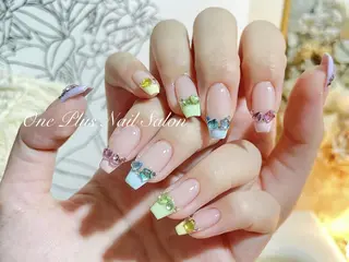 ネイル One Plus Nail Salonのネイルデザイン