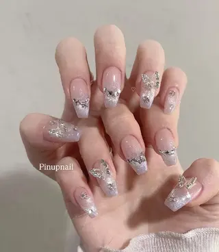 ネイル Theone栄店 松田のネイルデザイン