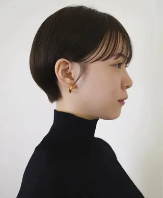 ショート 横田 七美のヘアスタイル