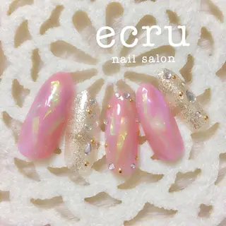 ネイル ecru nail salon所属・ecru nail 長谷川まきのネイルデザイン
