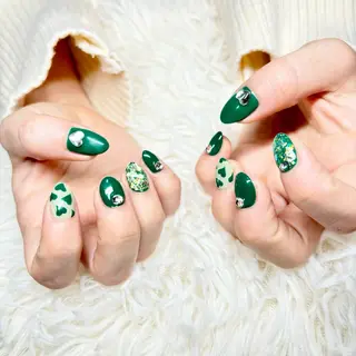 ネイル nail salon Ecrin所属・前島 稀歩のネイルデザイン