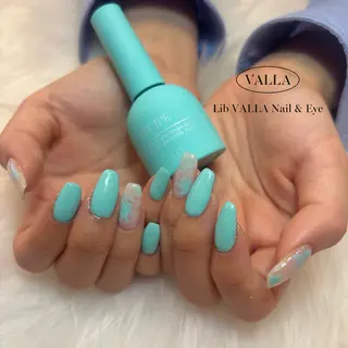 ネイル LIB VALLA Yuri🍭🖤のネイルデザイン