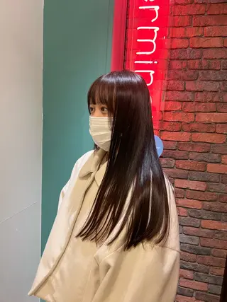 ロング 坂本 鈴のヘアスタイル