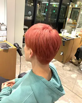 ミディアム MADRAS stylistのヘアスタイル