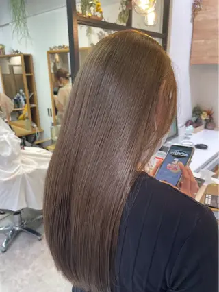 ロング カラー うる艶カラー✨️ 耳ツボ💠mamiのヘアスタイル