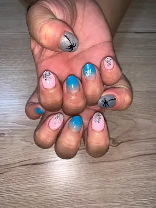 ネイル MINAMI nailsのネイルデザイン